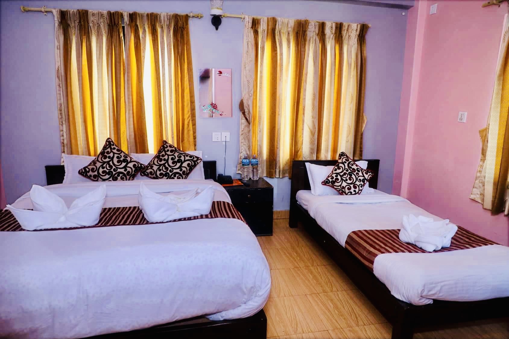 Hotel Donosti Pokhara