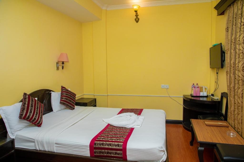 Hotel Bougainvillea