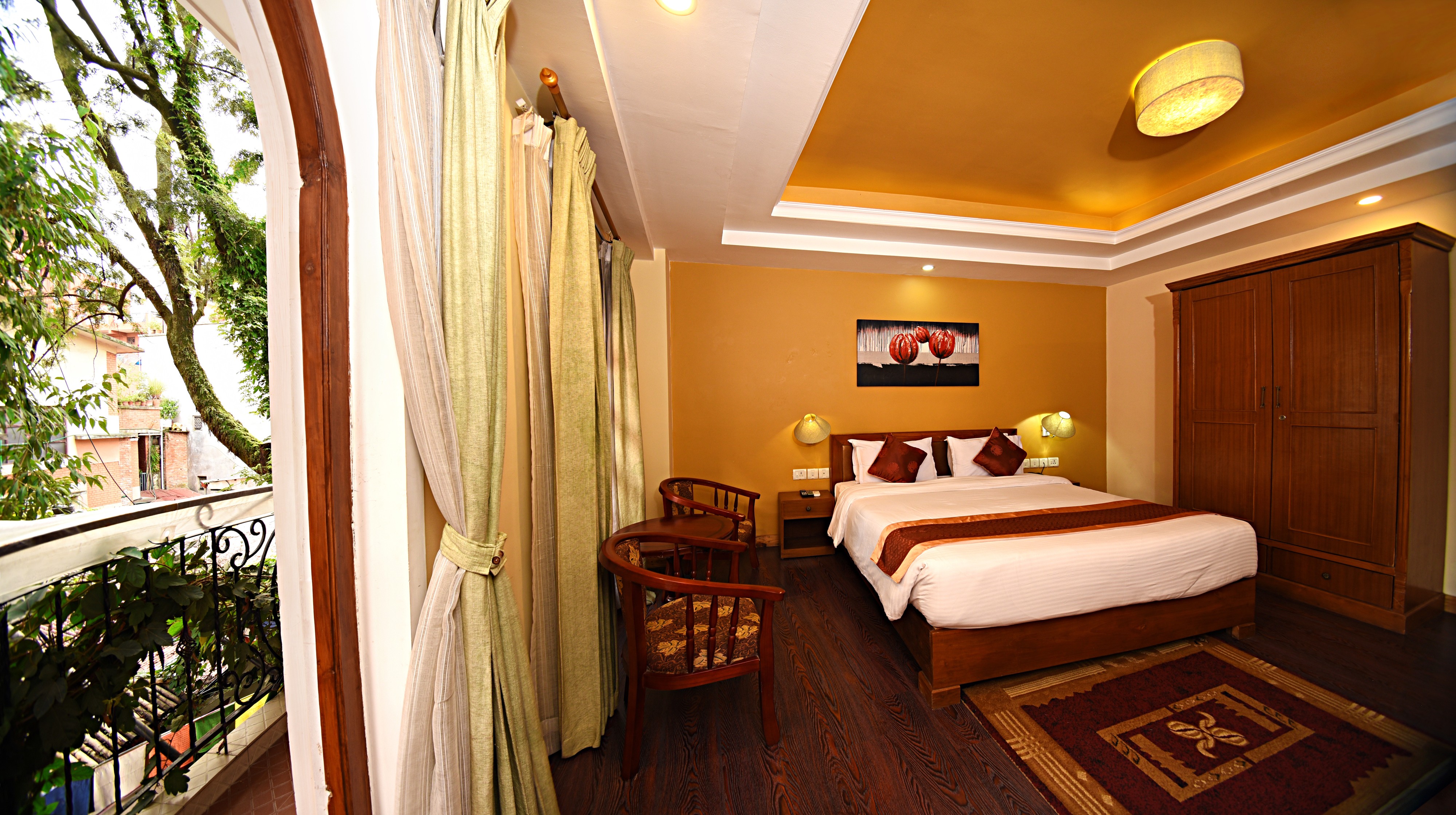 Dom Himalaya Hotel