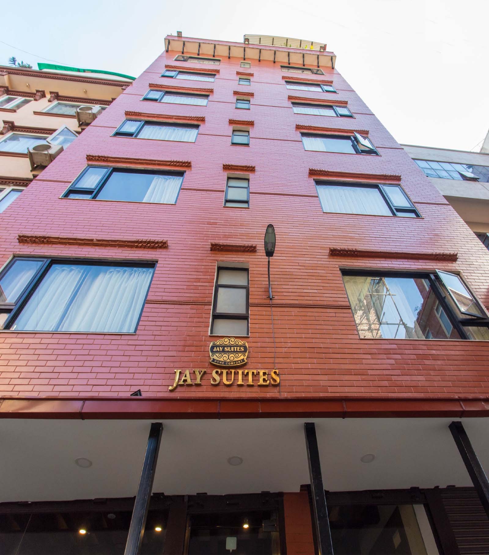 Hotel Jay Suites