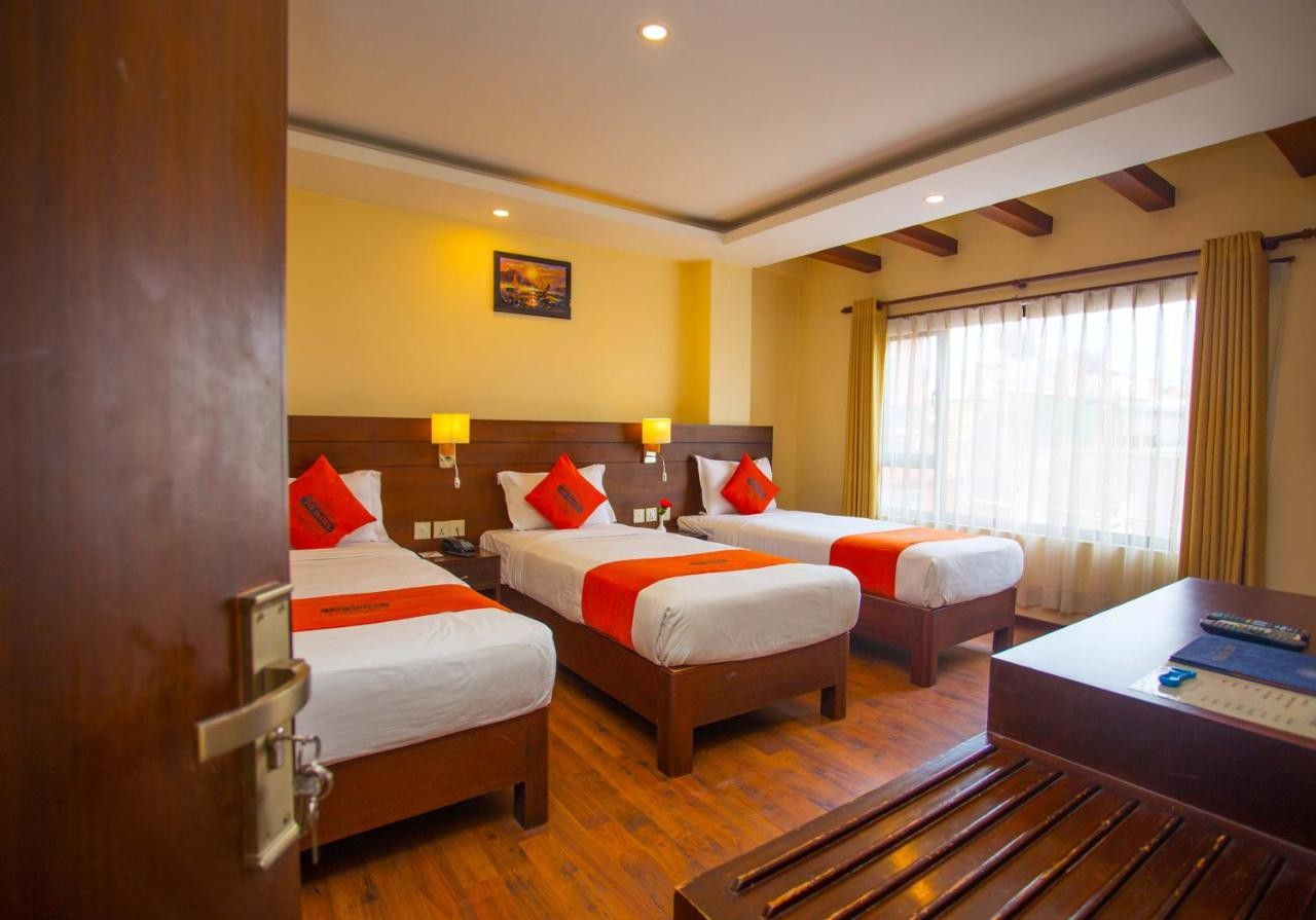 Deluxe Triple Room