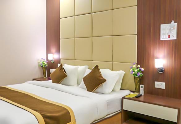 Hotel Gajur Palace