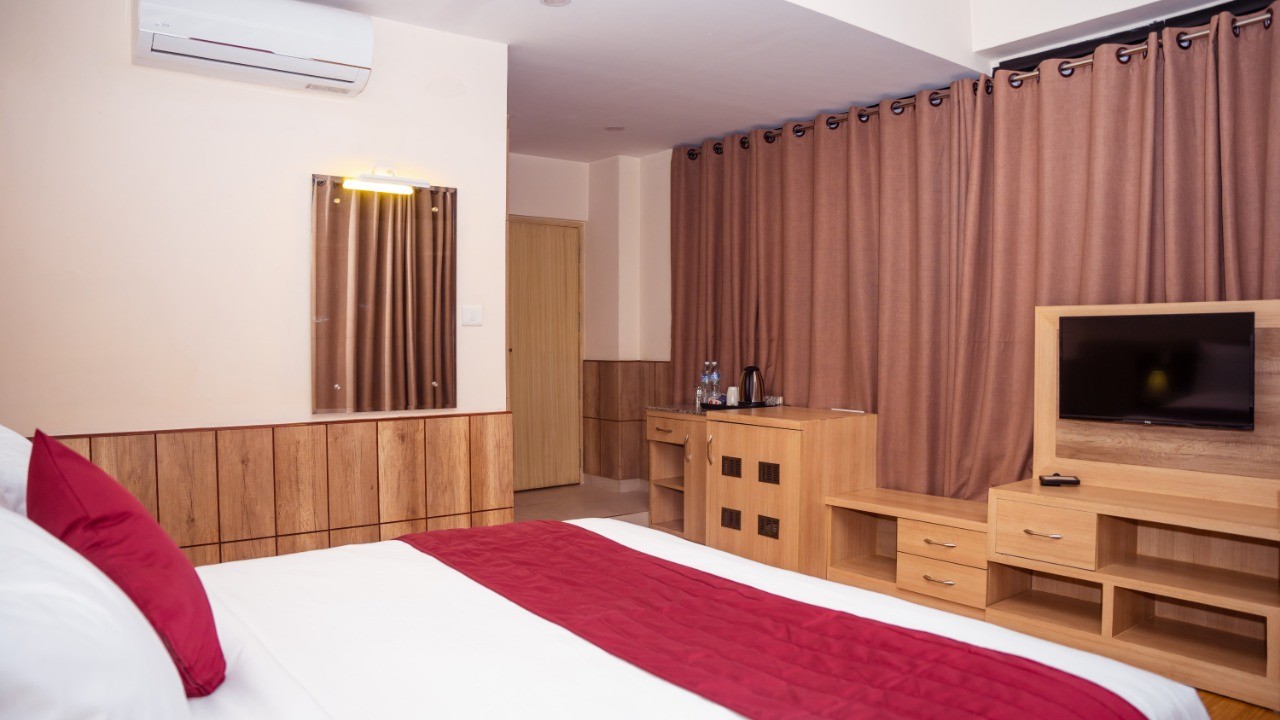 Drishya Hotel