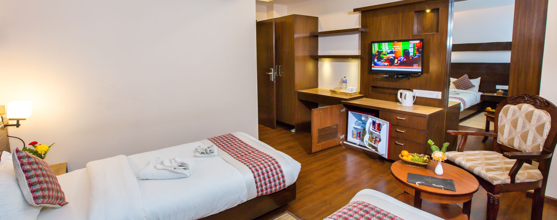 Kathmandu Suite Home|Twin Deluxe Room