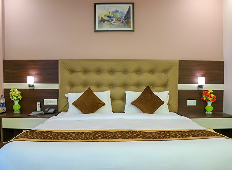 Hotel Gajur Palace