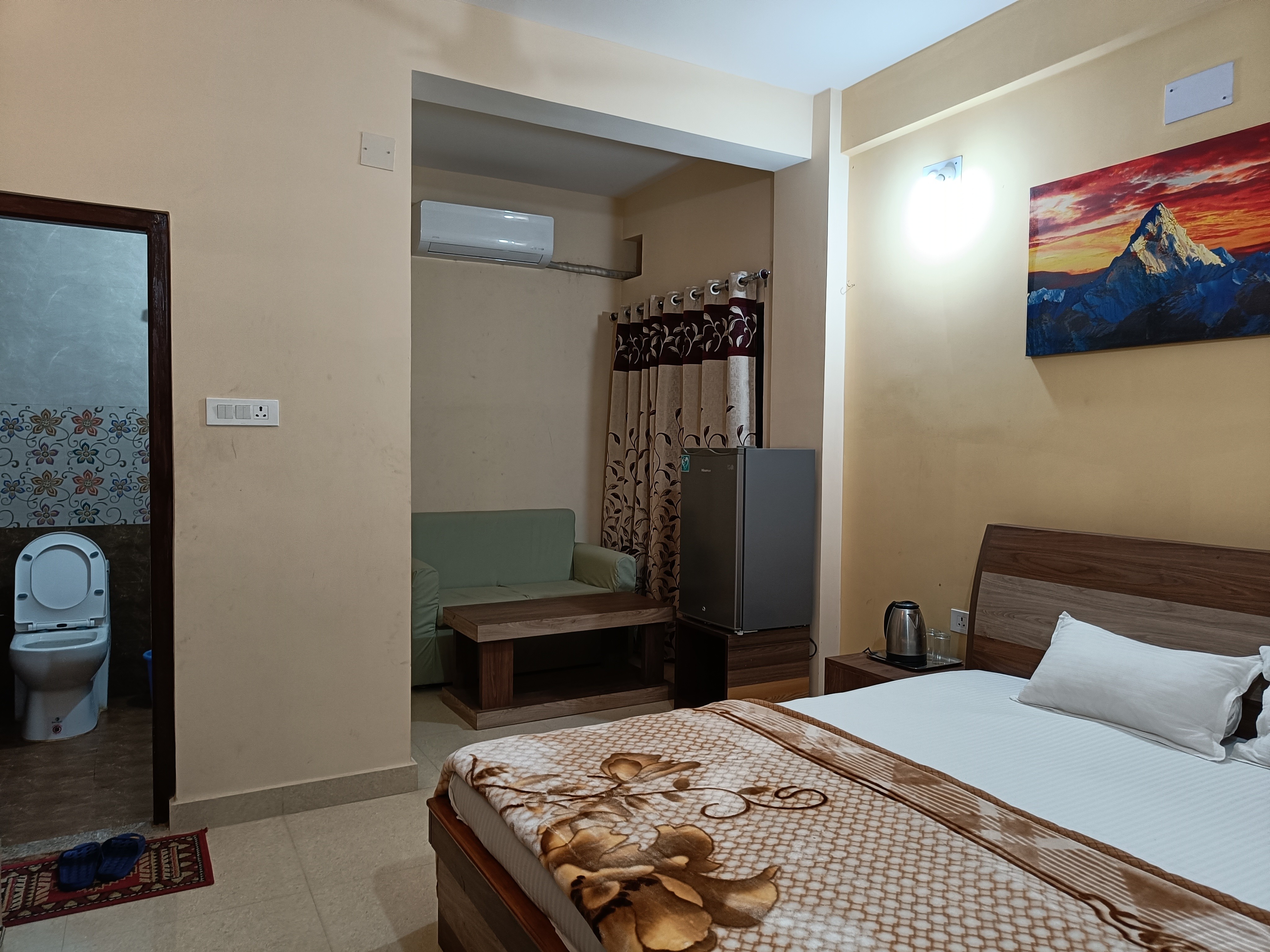 Hotel Vrindavan Palace