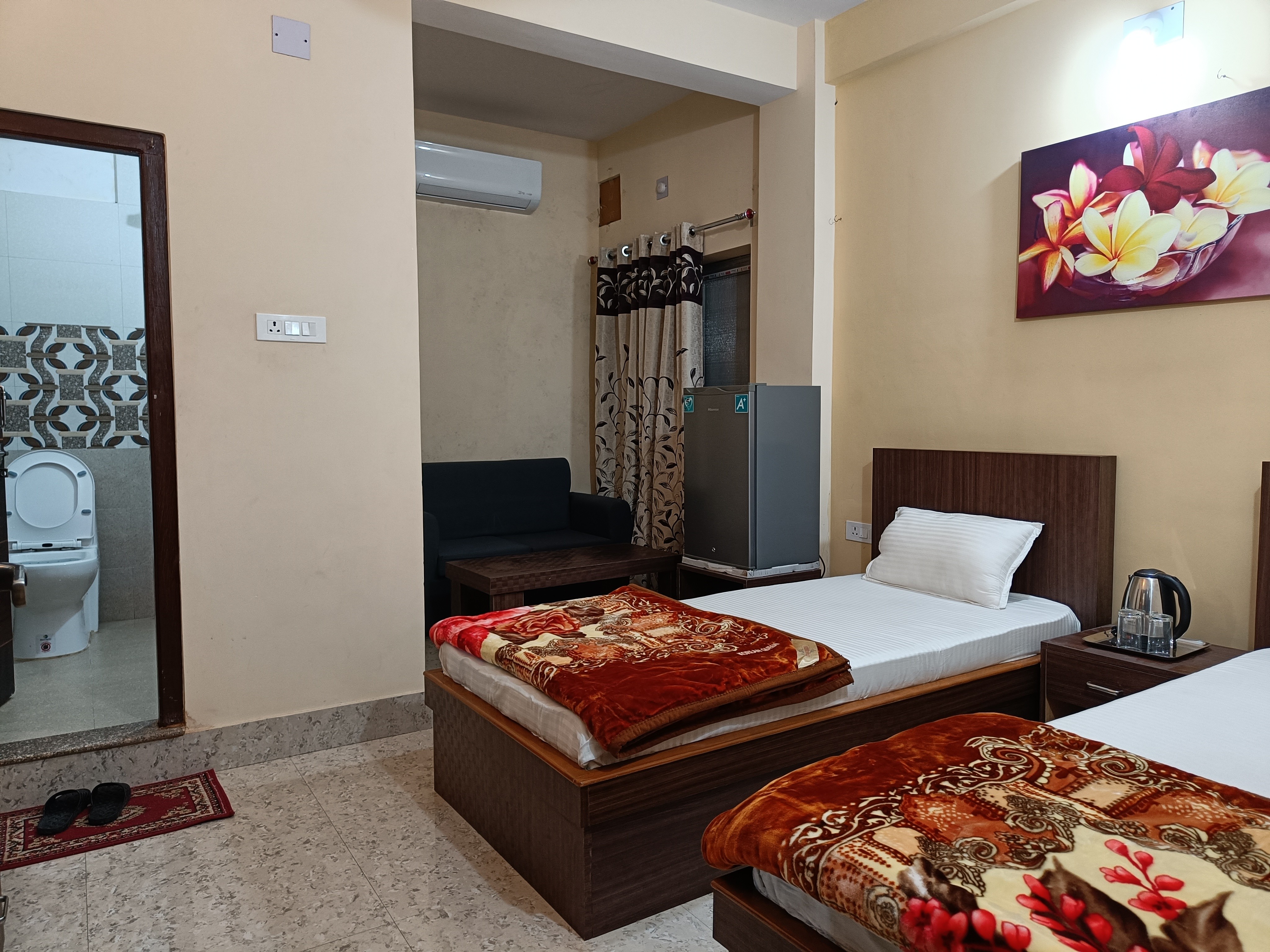Hotel Vrindavan Palace