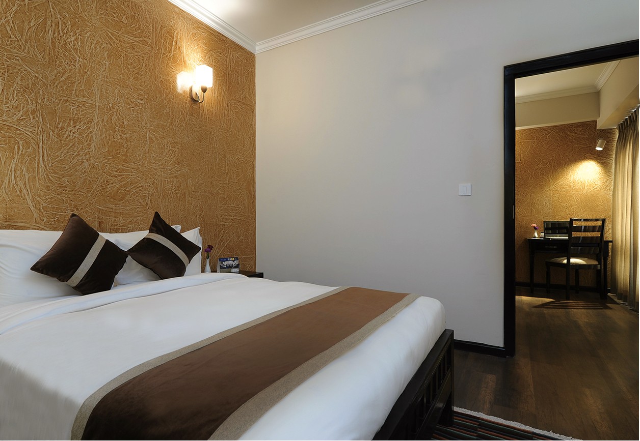 Hotel Sarowar