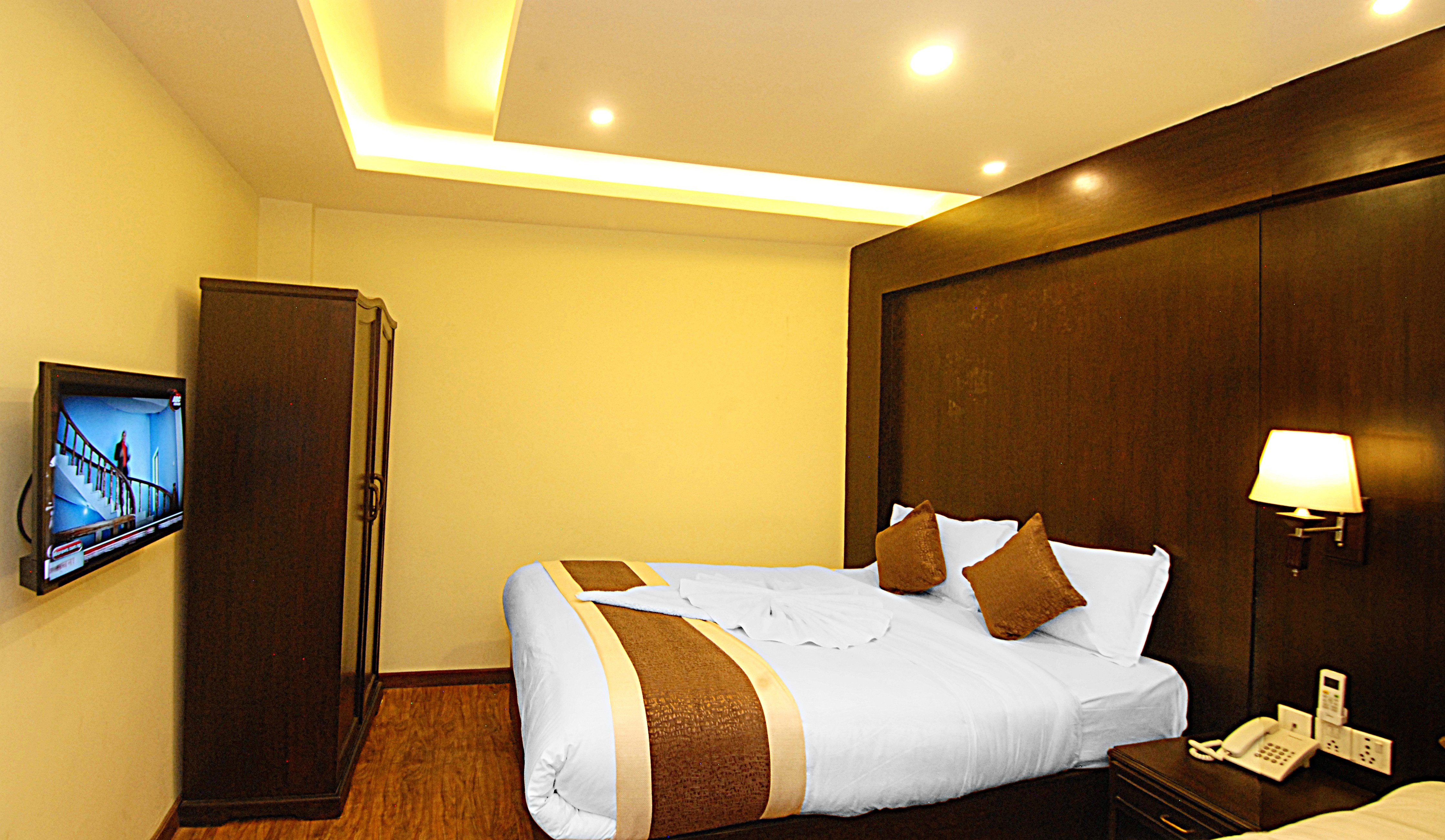 Kathmandu Grand Hotel|Apartment Room