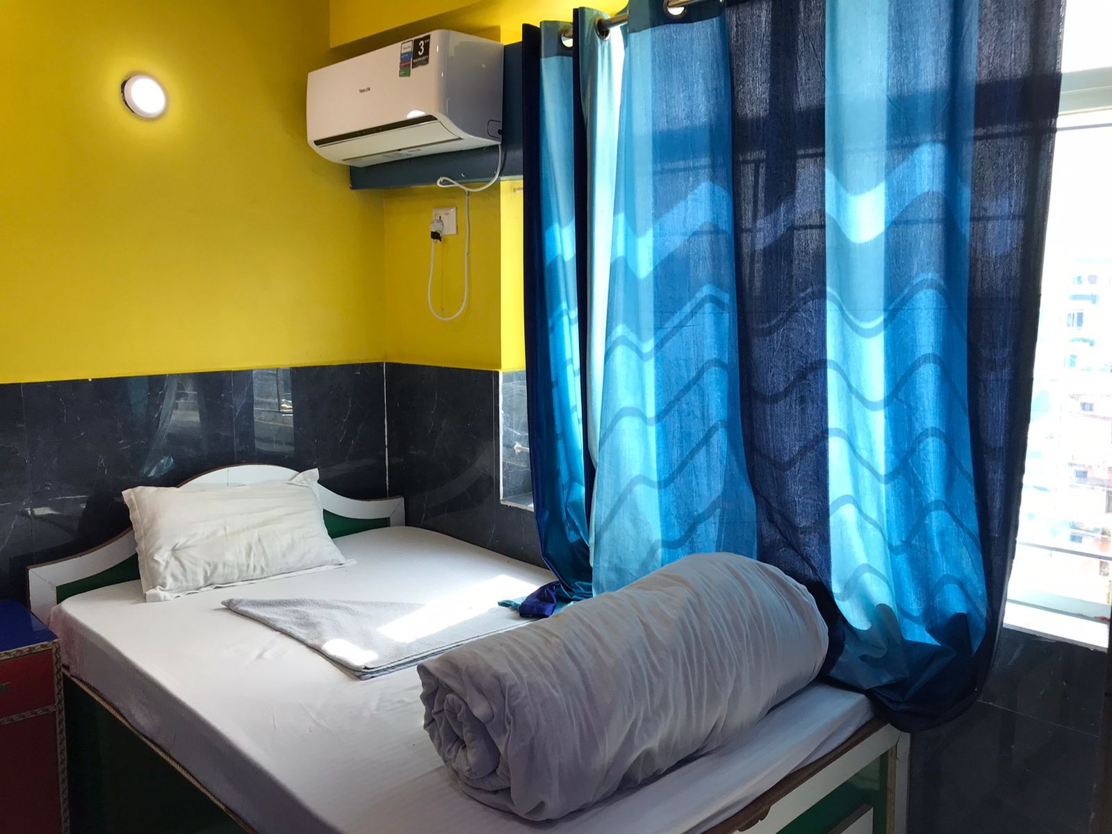 Hotel Nine Eleven|Single Deluxe Room