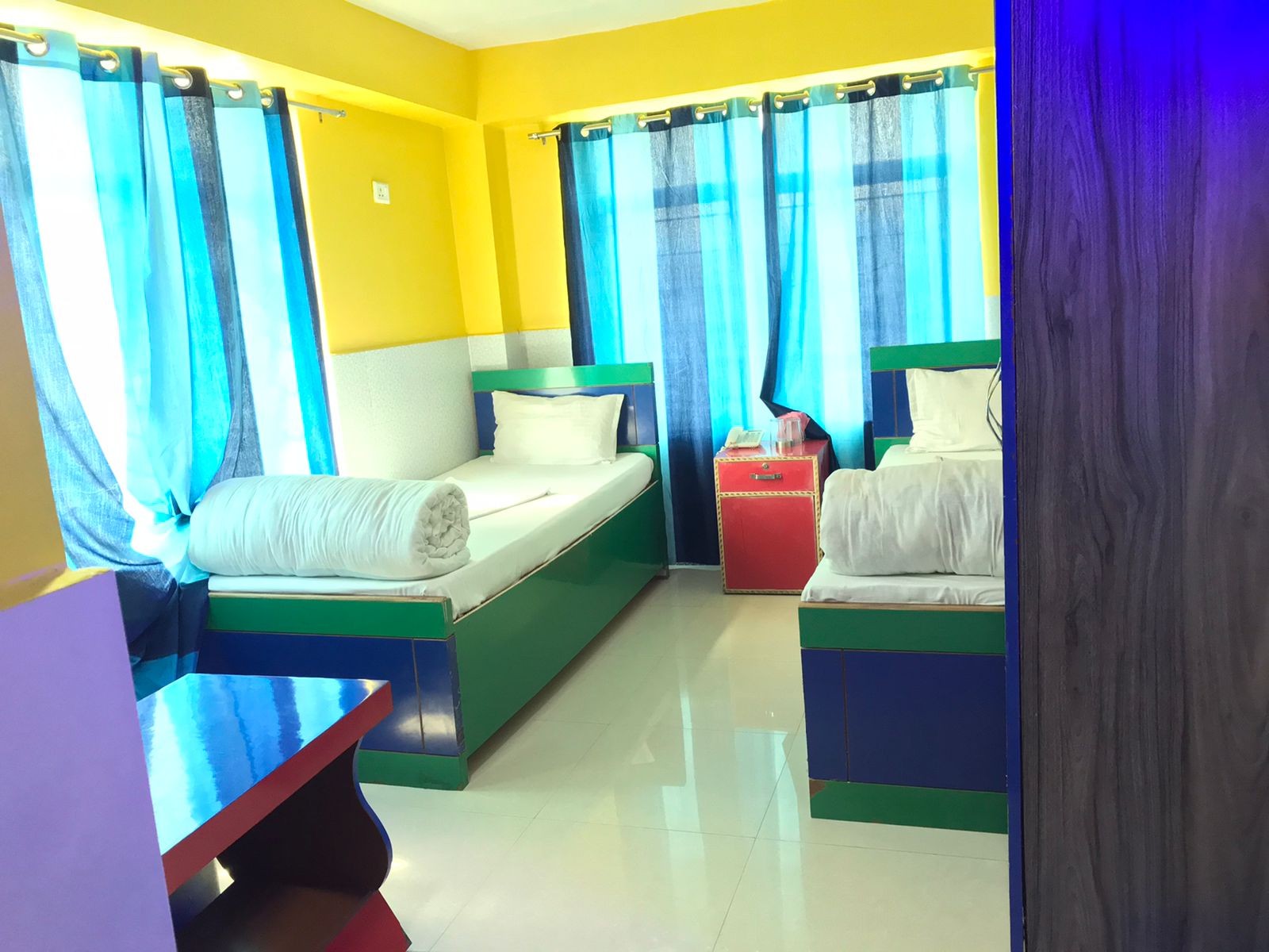 Hotel Nine Eleven|Twin/single Bedroom