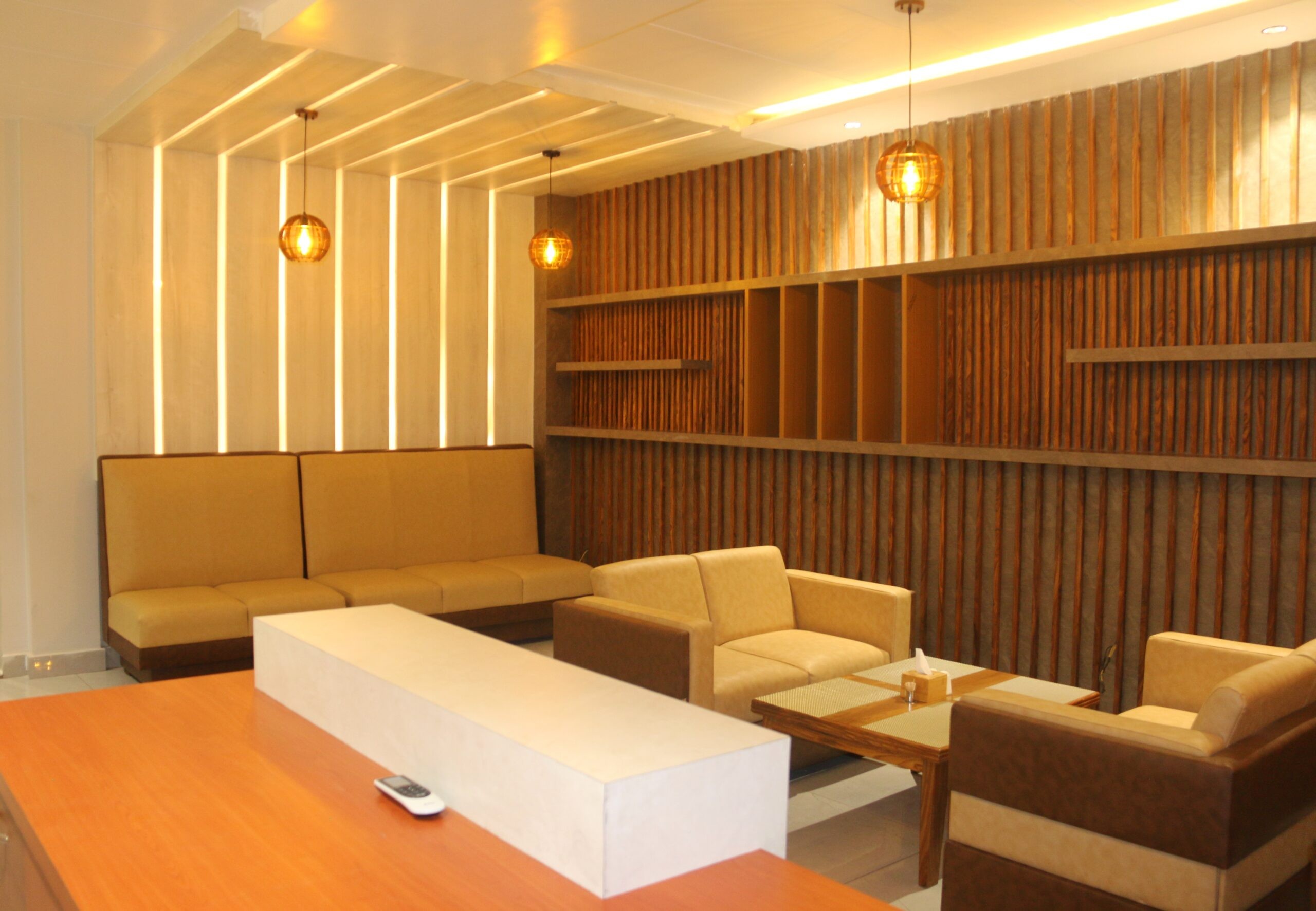 Hotel Ozone 24