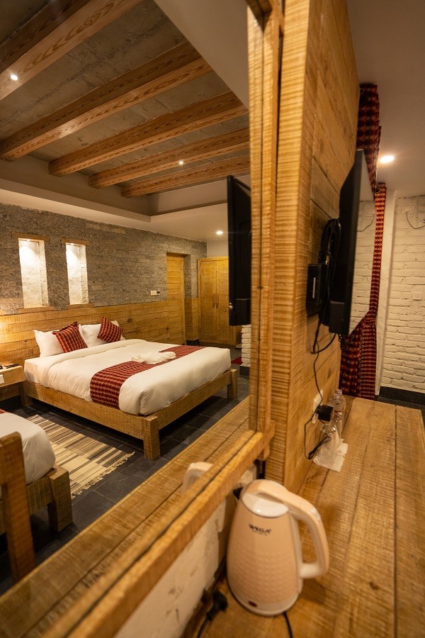 Hotel Mera Peak|Deluxe Family Room