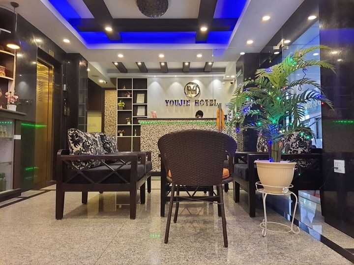 Youjin Hotel