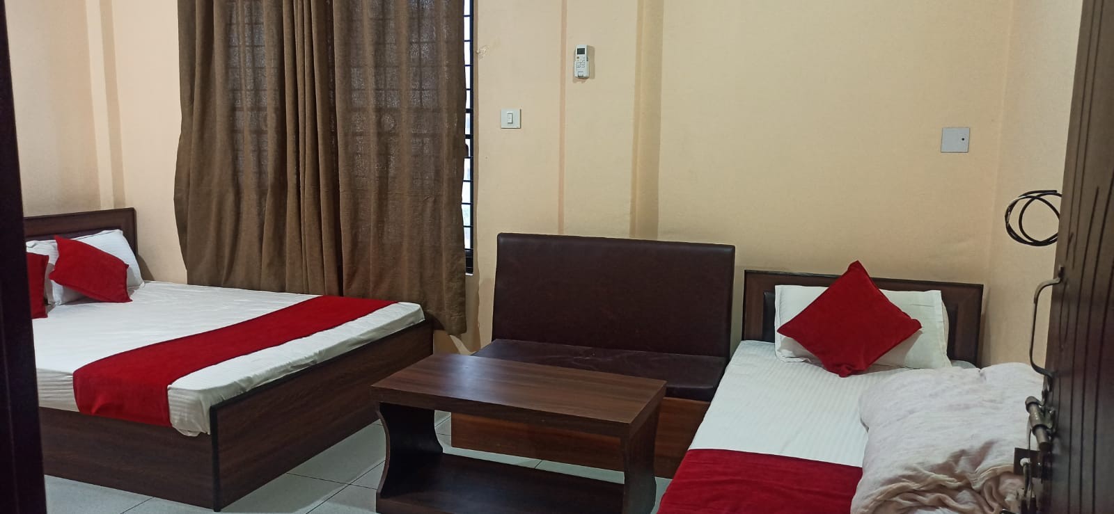 CHAUTARI SEMI DELUXE