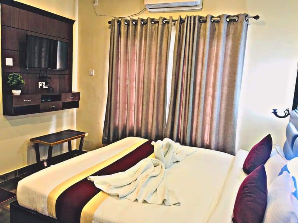 Hotel the narayani