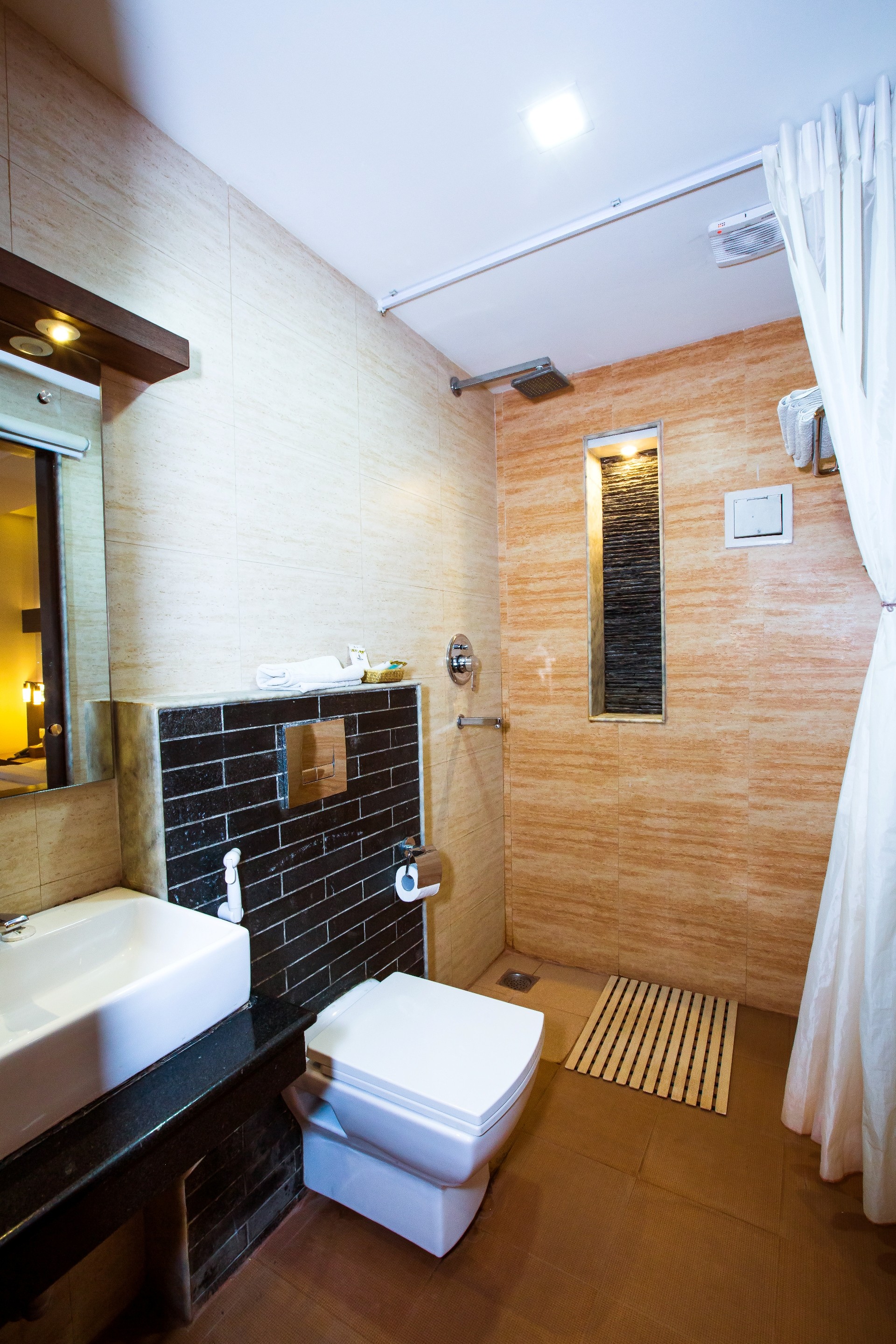 Kathmandu Suite Home|Single Deluxe Room
