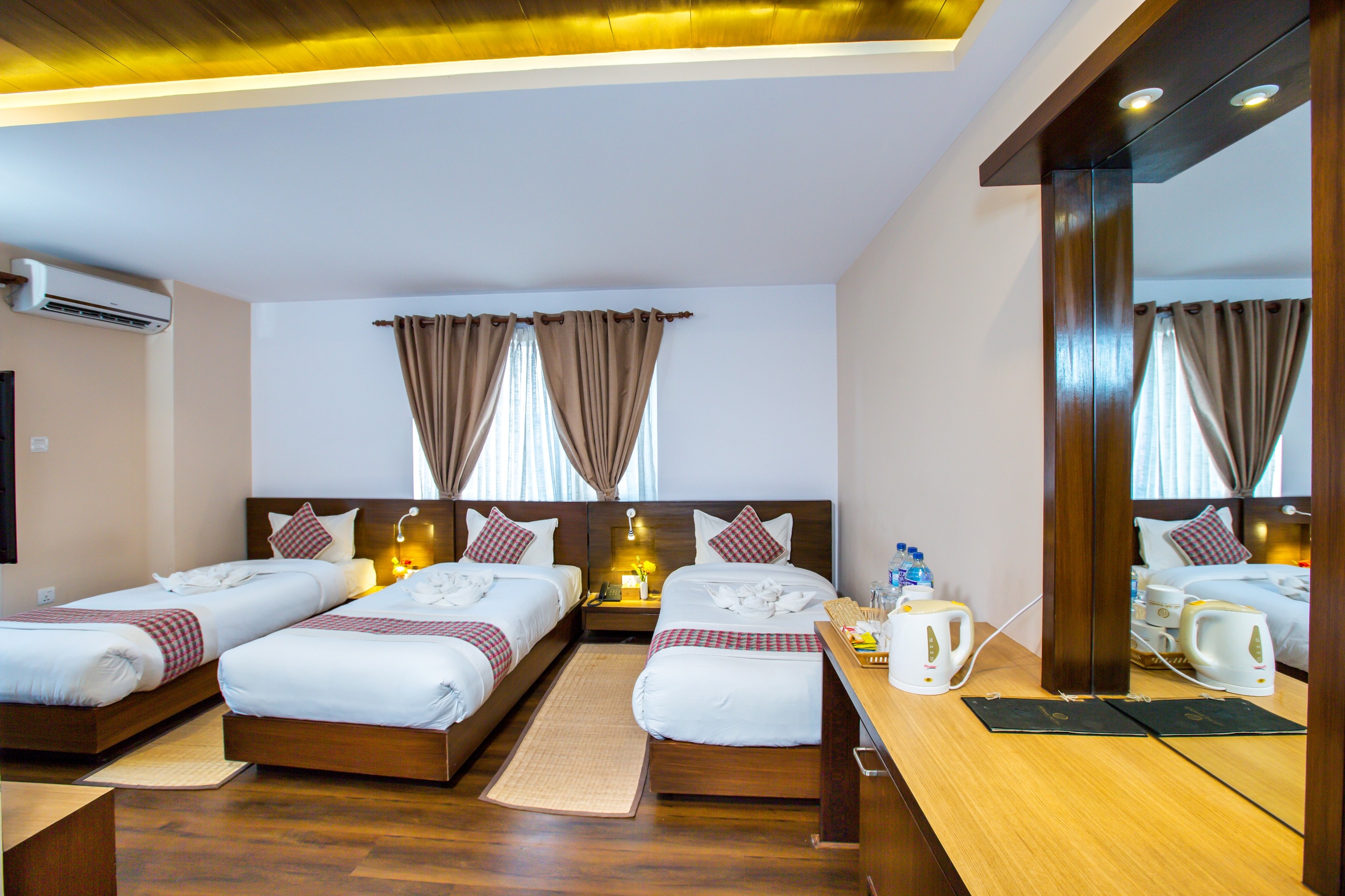 Kathmandu Suite Home|Triple Deluxe Room