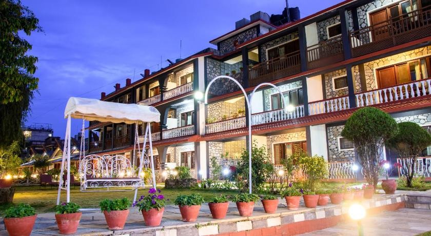 Lake View Resort