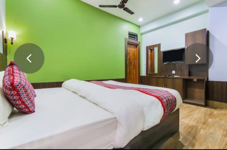 Hotel Aarohi