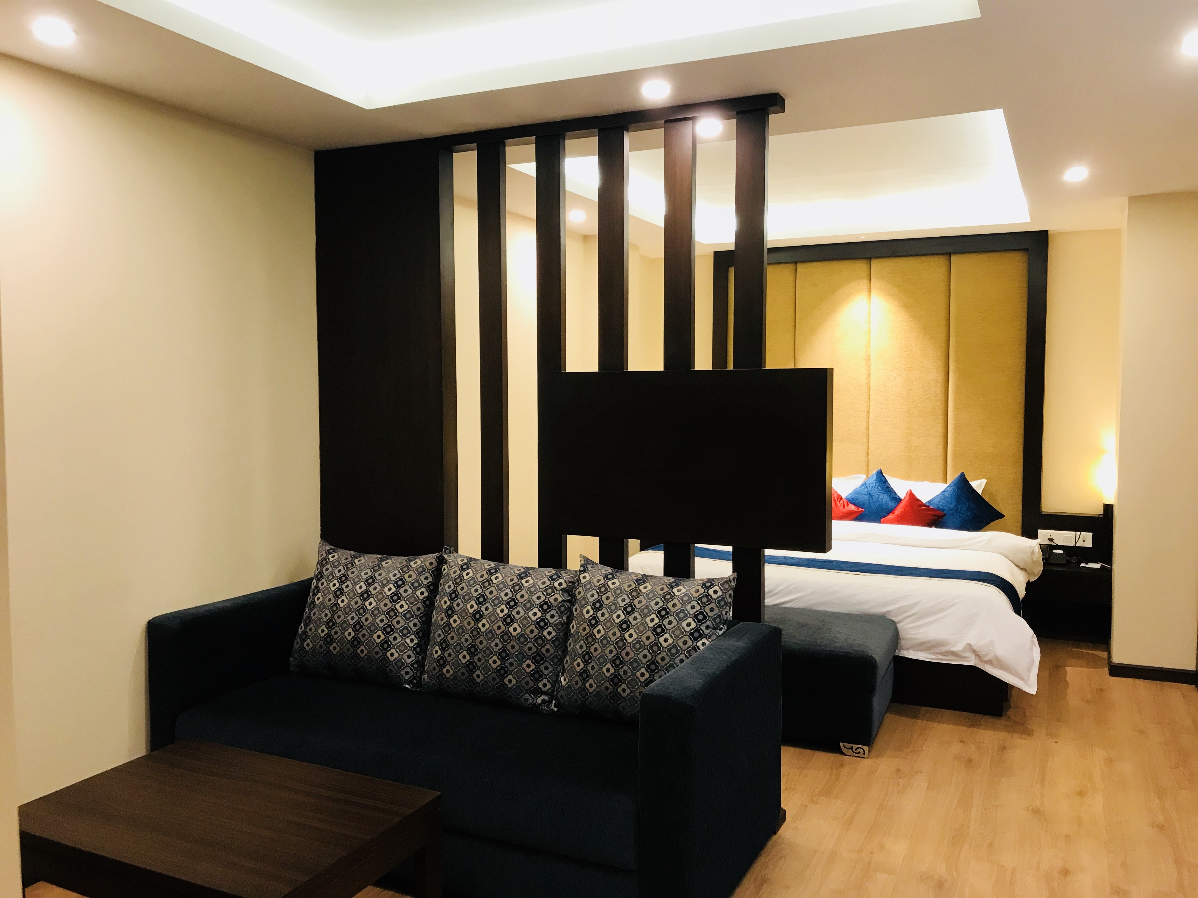 Kaveri Inn