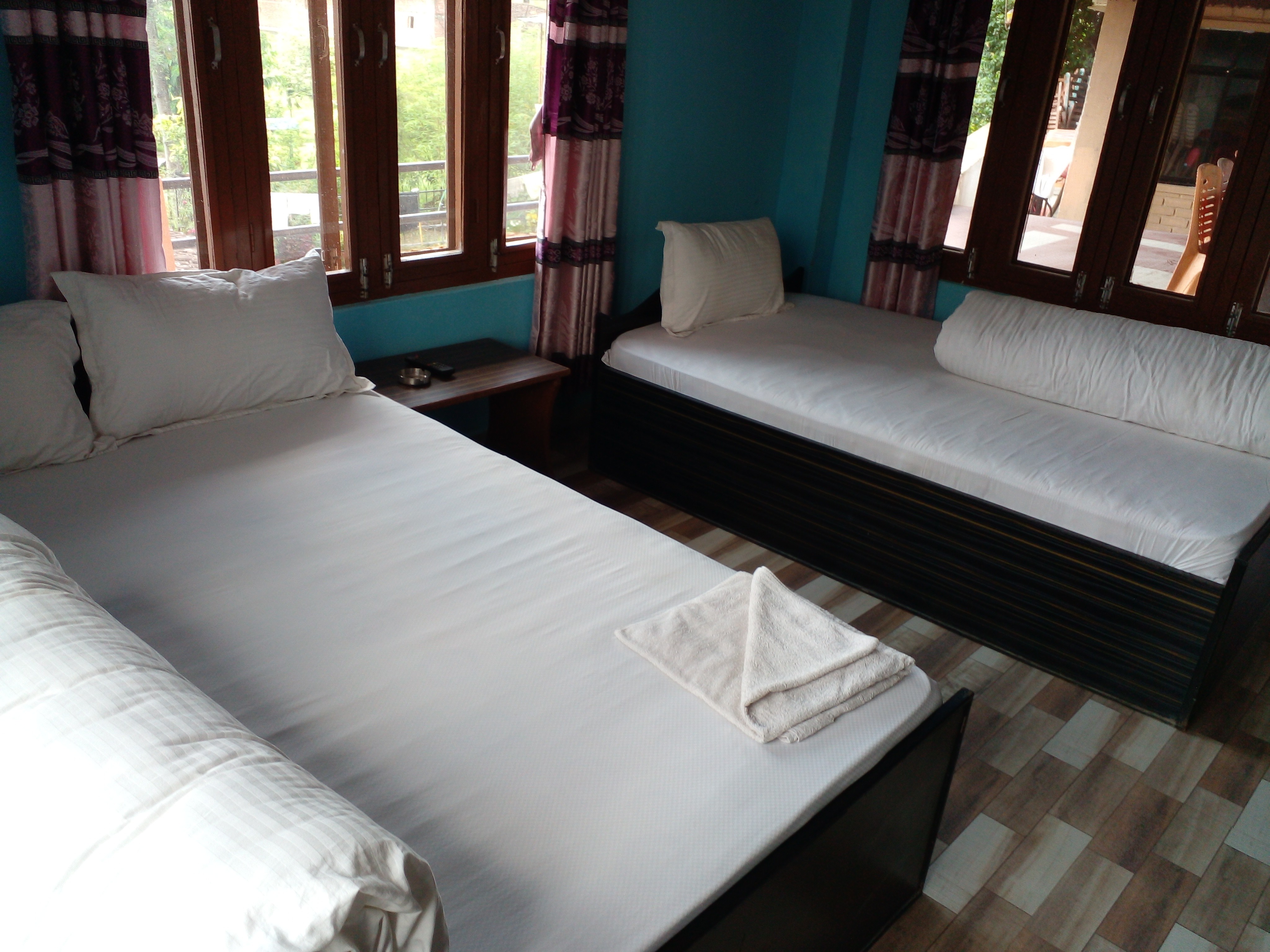 Hotel Holy Lodge|Deluxe Non ac room