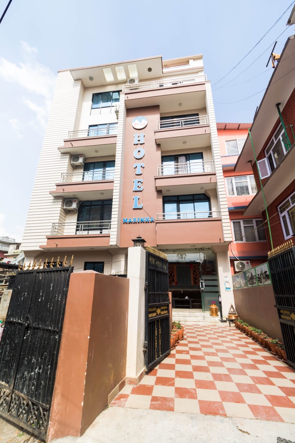Hotel Marinha