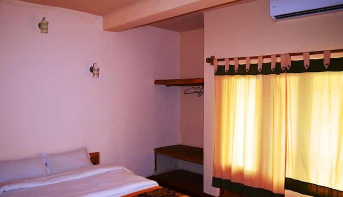 Chitwan Paradise Hotel