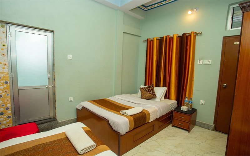 Hotel Diamond Tansen|Normal Room