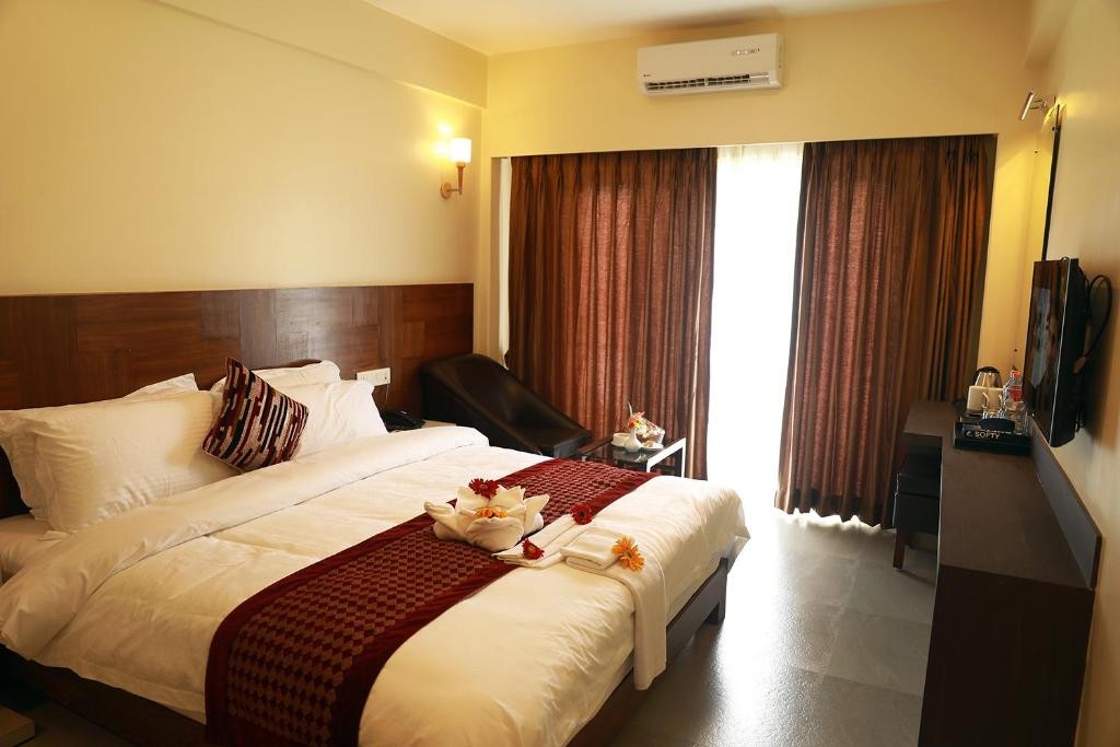 Couple Deluxe Room with Mount View