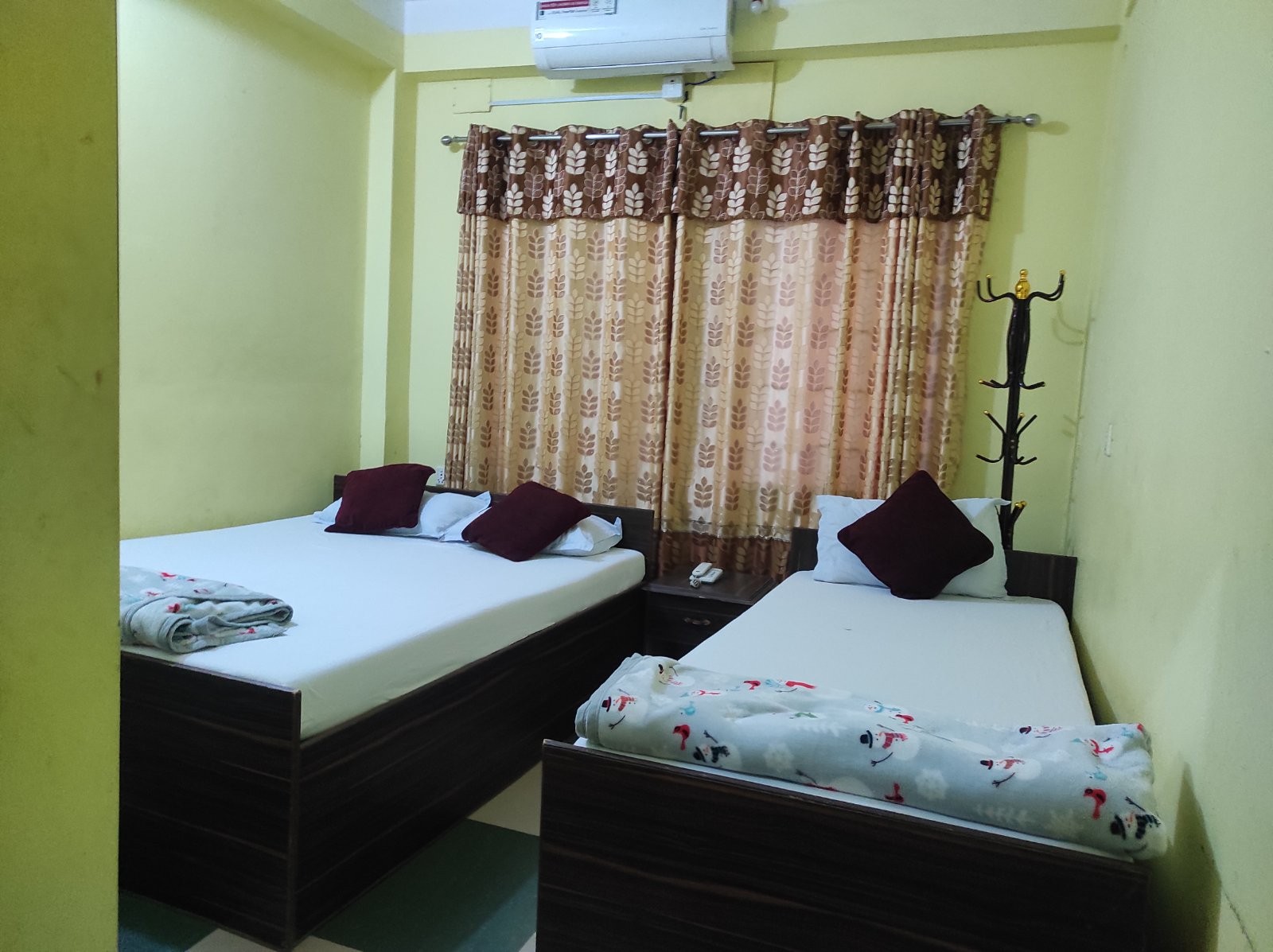 Hotel Dolphin Dipayal