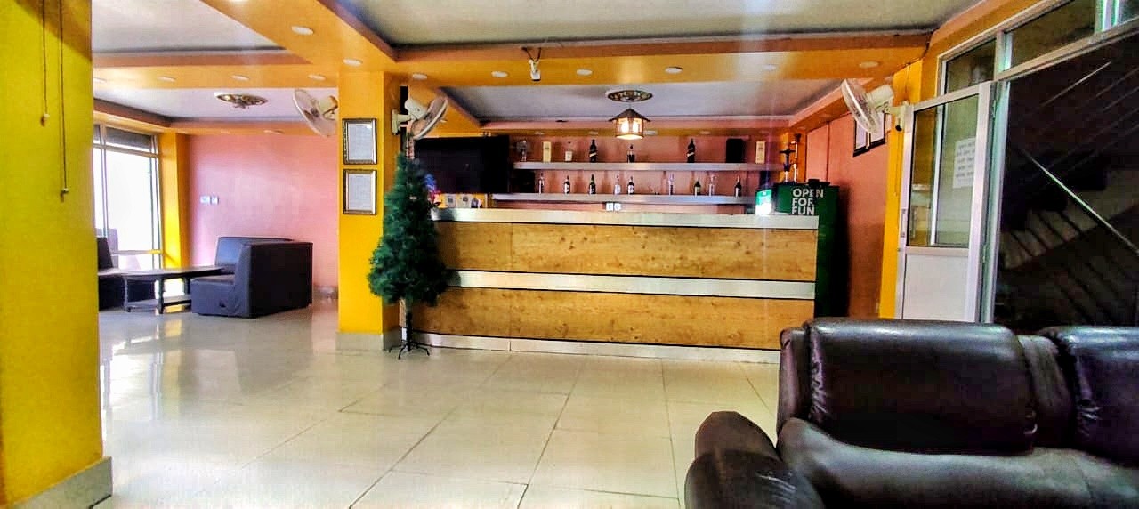 Hotel Yangra