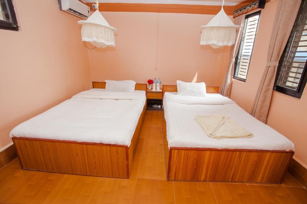 Chitwan Tiger Camp