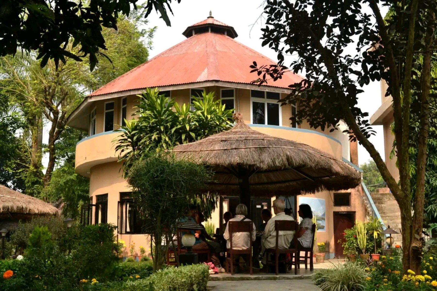 Rhino Lodge And Hotel