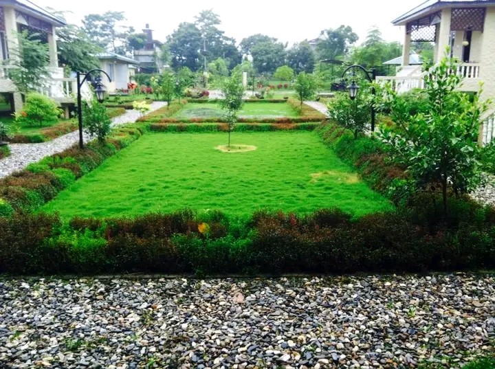 Tharu Mahal