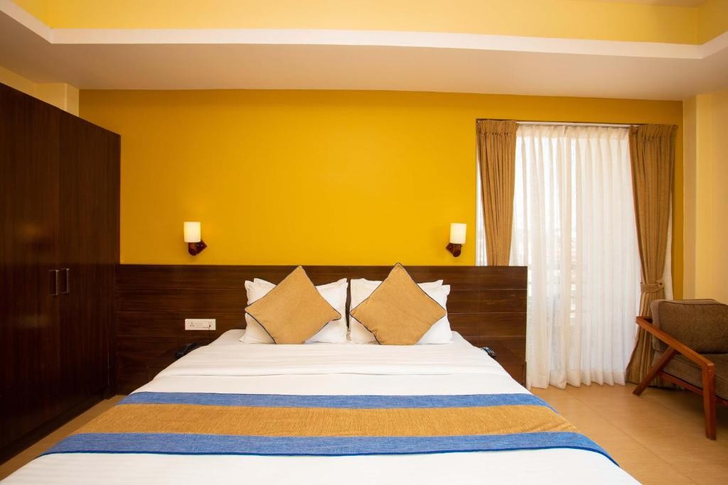 Hotel Lake Paradise