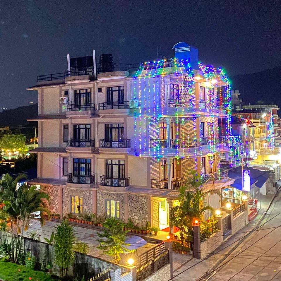 Hotel Buttercup