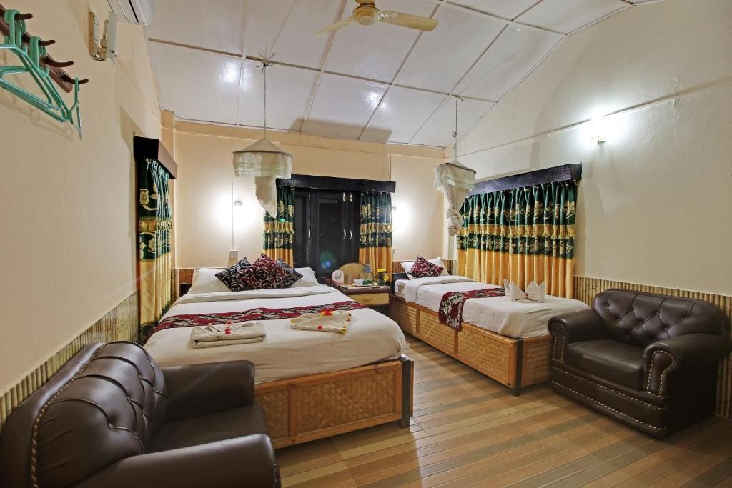 Hotel Riverside