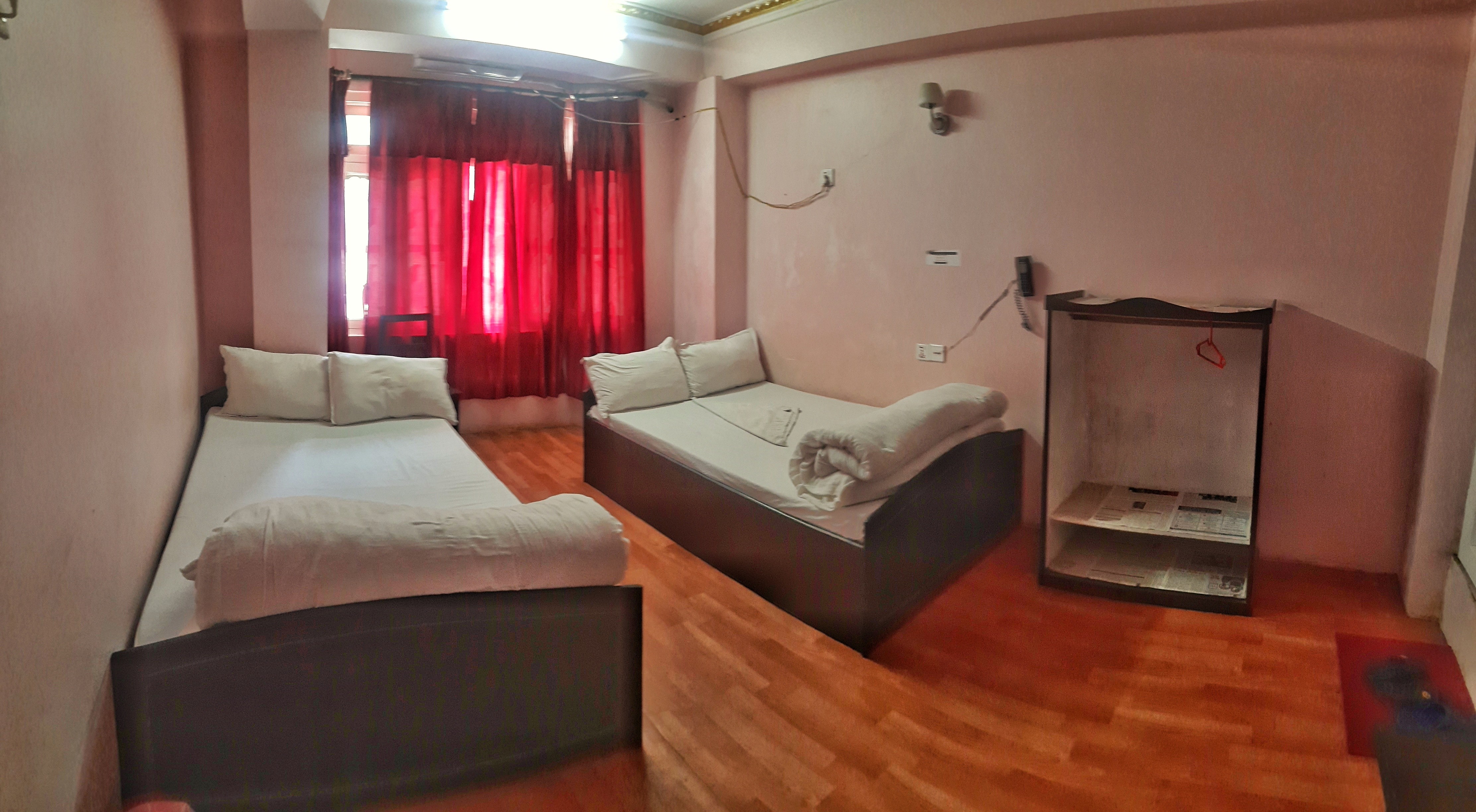 Hotel Manjari & Restaurant