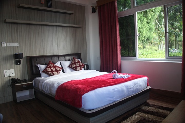 Hotel Easton Blue