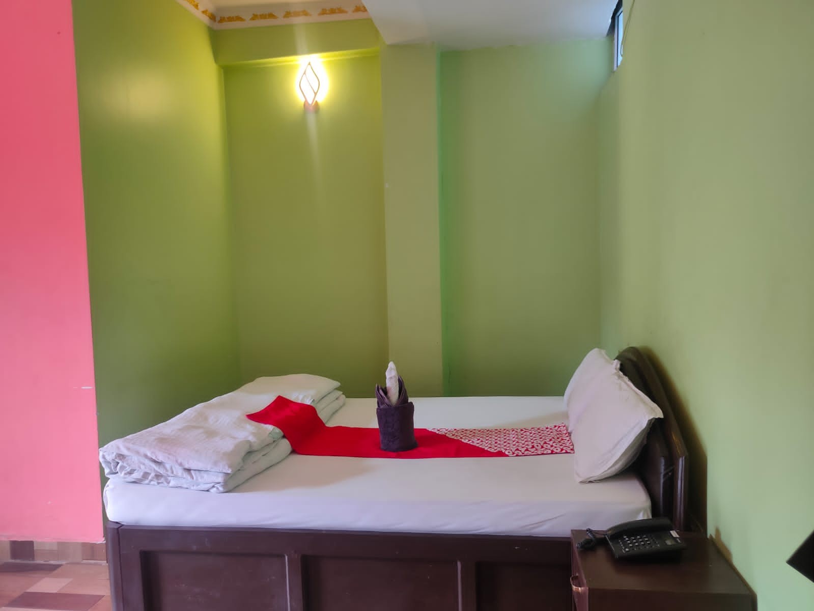 Royal Crown Hotel