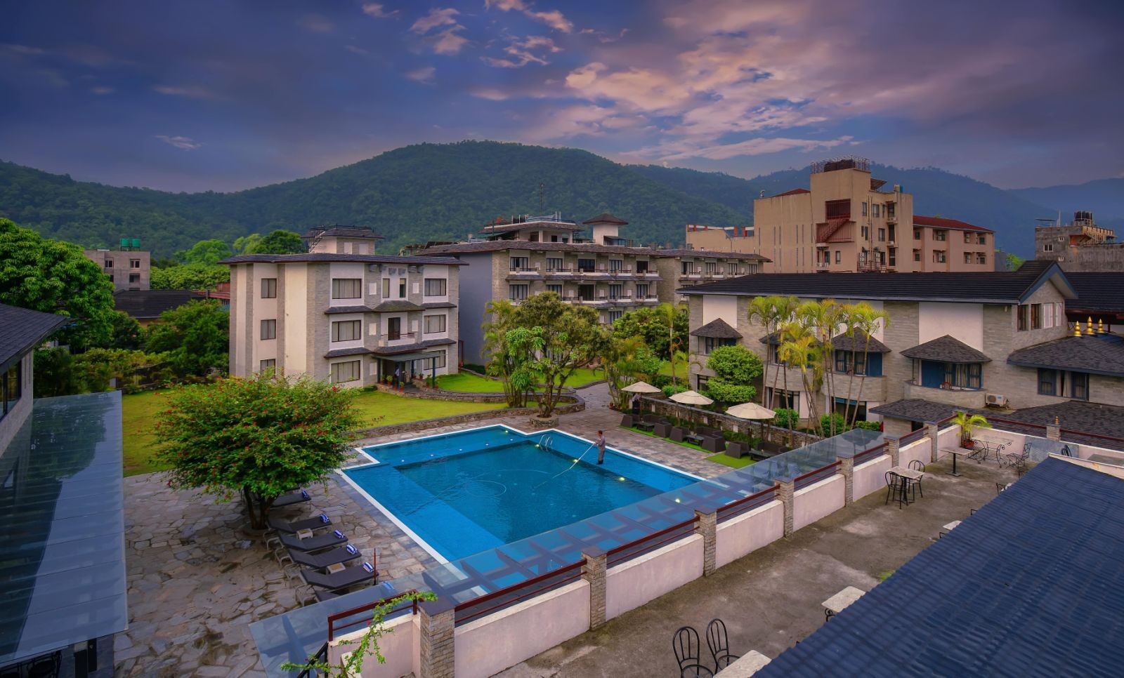 Hotel Barahi