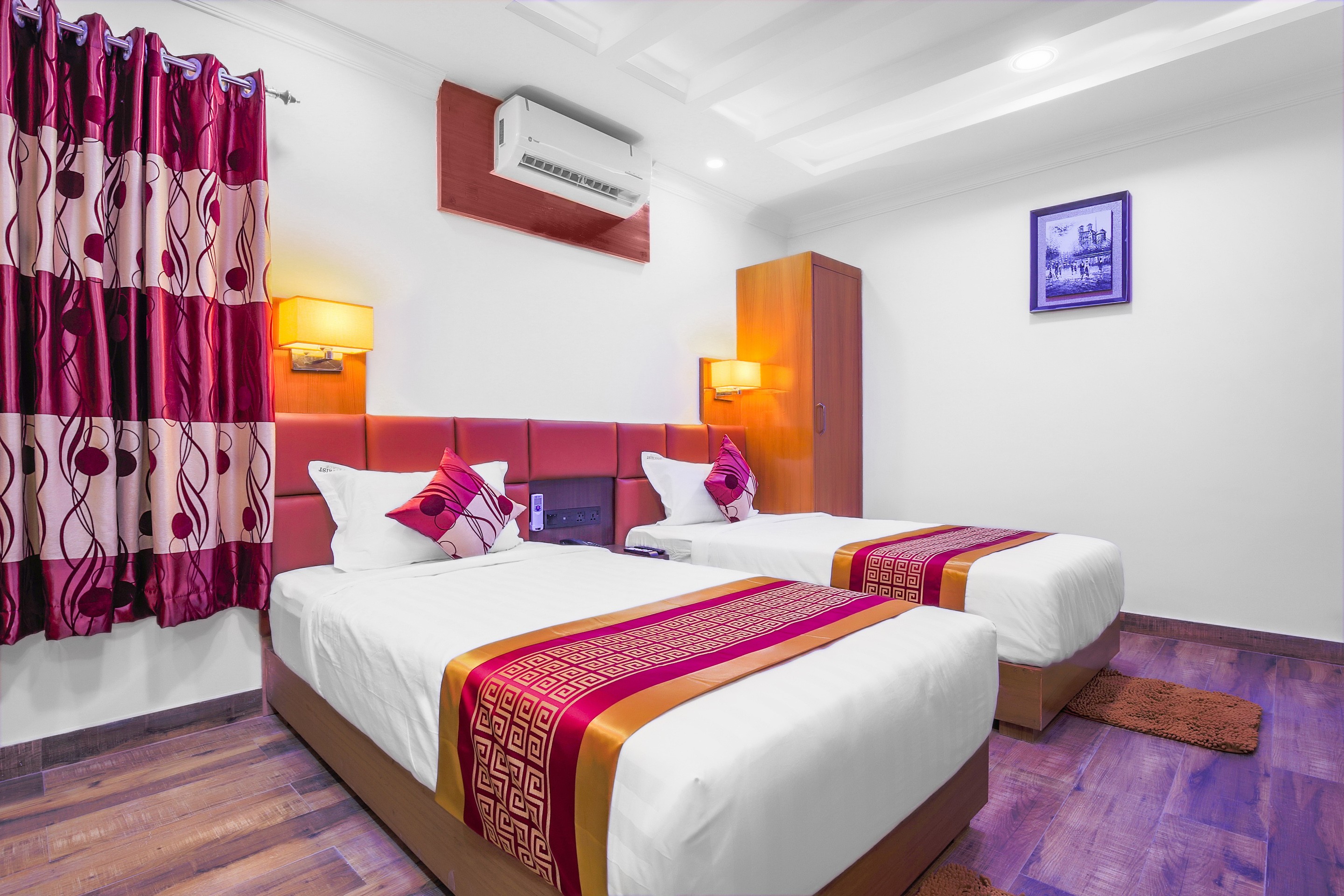 Deluxe Twin Room