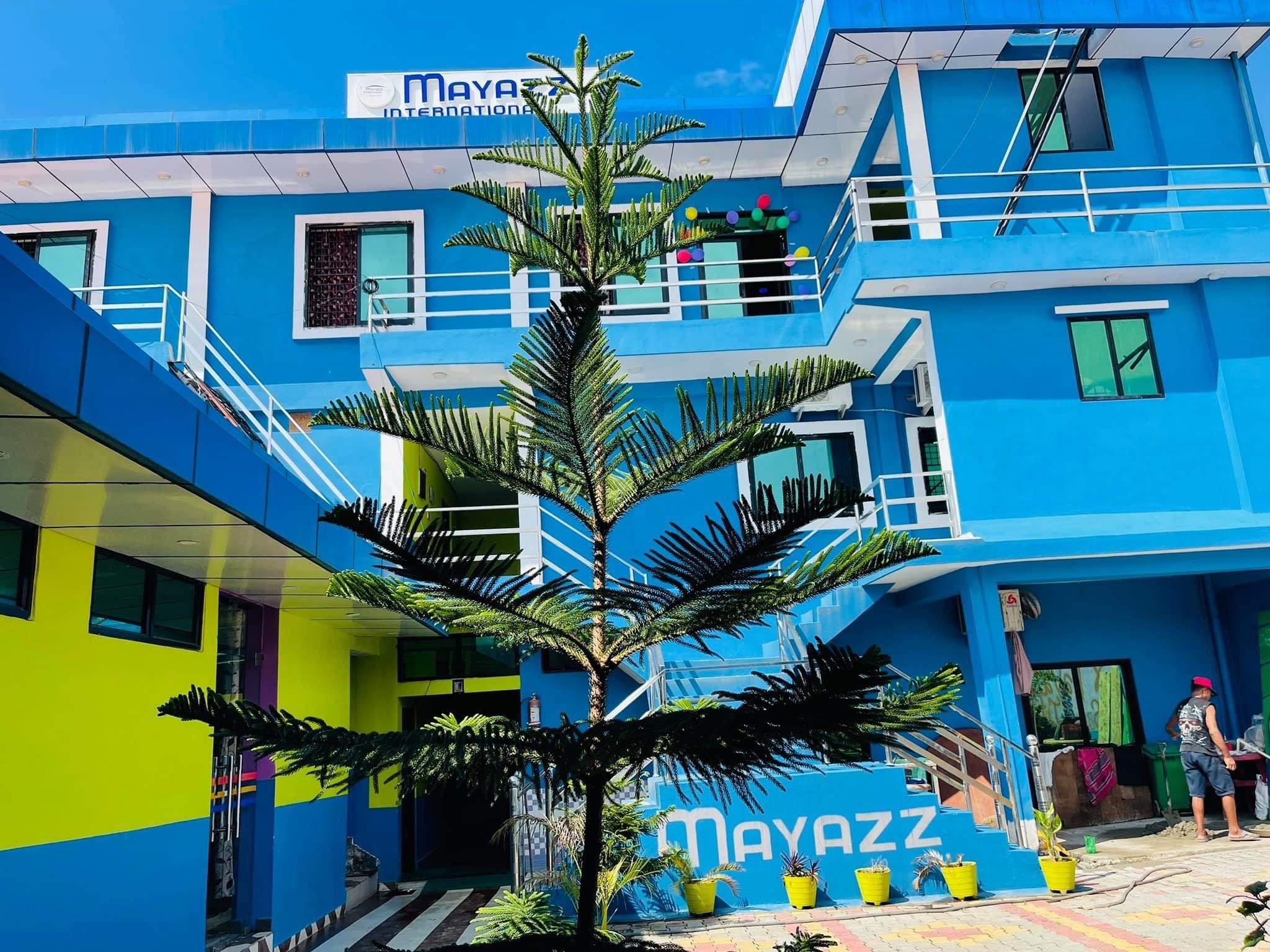 Hotel Mayazz International