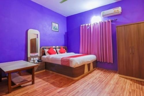 Single King Size Semi Deluxe