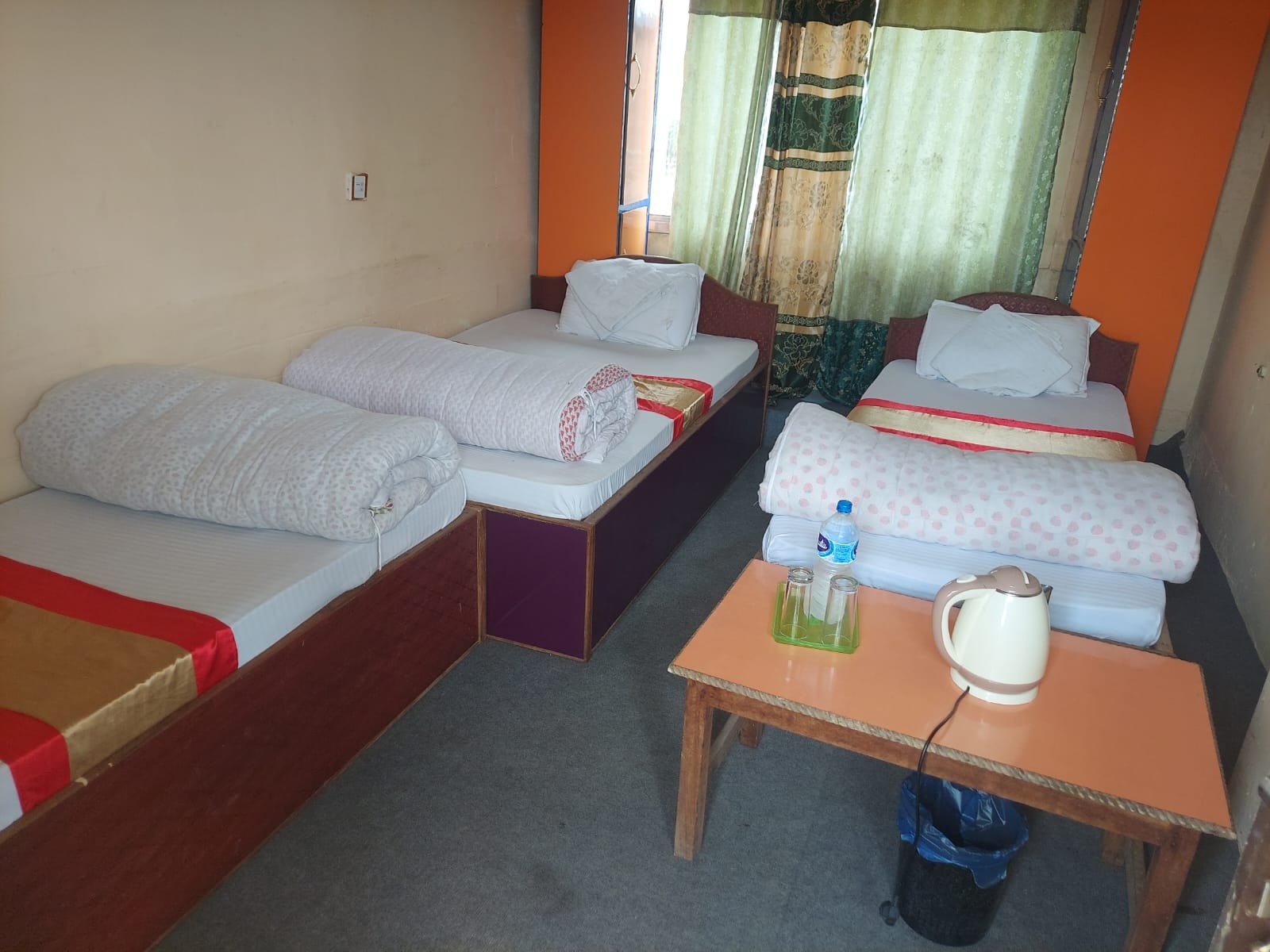 Tripple Bed   Room