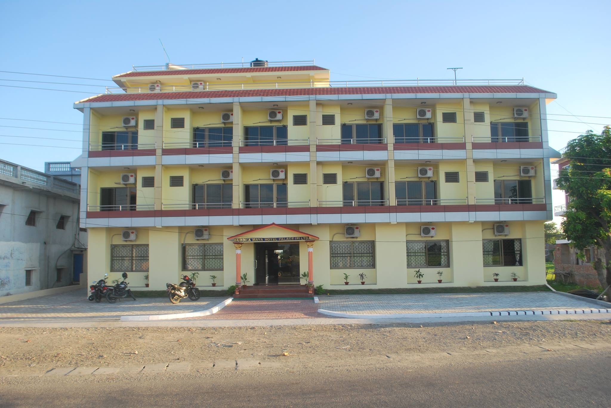Buddha Maya Hotel Palace