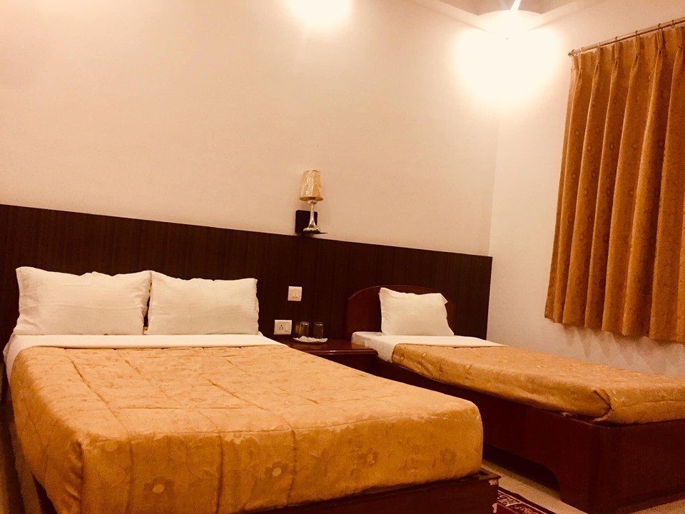 AC Deluxe Room