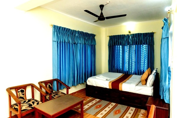 Hotel Homeland