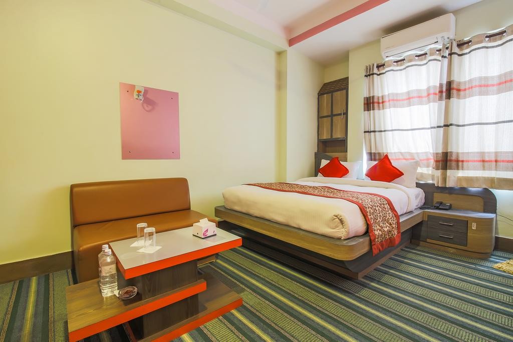 HOTEL EVEREST INN PVT.LTD